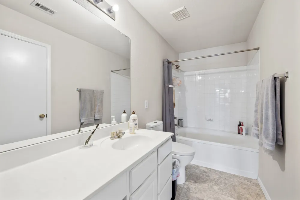 311 Crossland Cove Leander, TX 78641