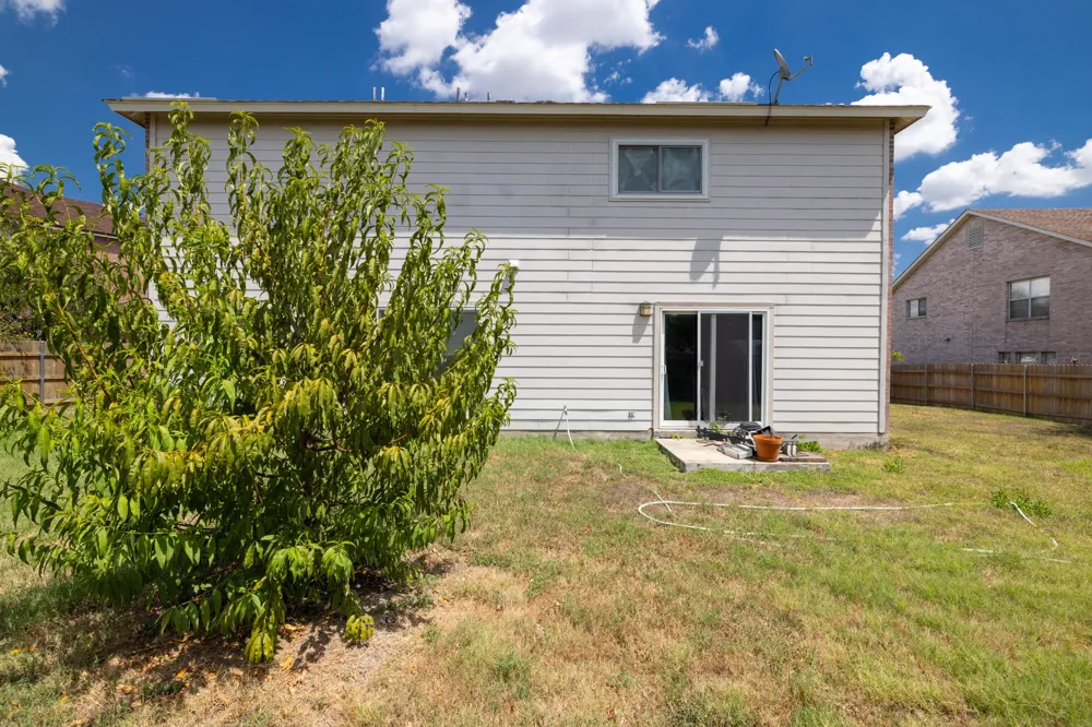 311 Crossland Cove Leander, TX 78641