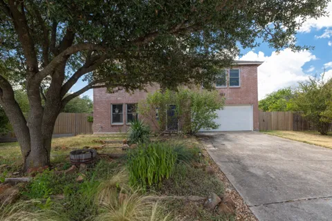 311 Crossland Cove