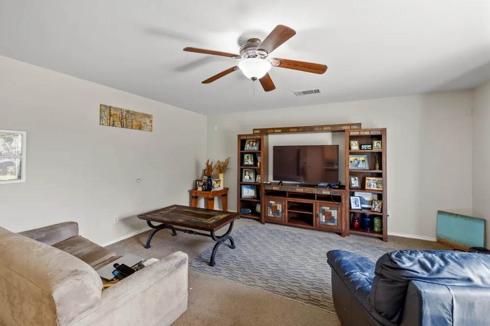 311 Crossland Cove Leander, TX 78641