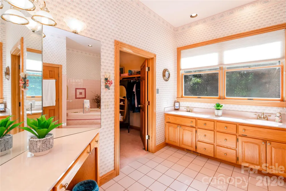 832 Asheville Highway Sylva, NC 28779