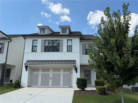 72 Station Overlook Drive