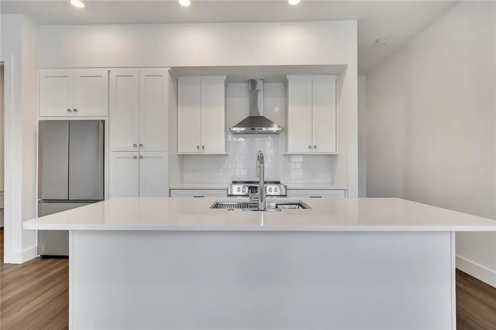 9040 Main Street #128 Woodstock, GA 30188