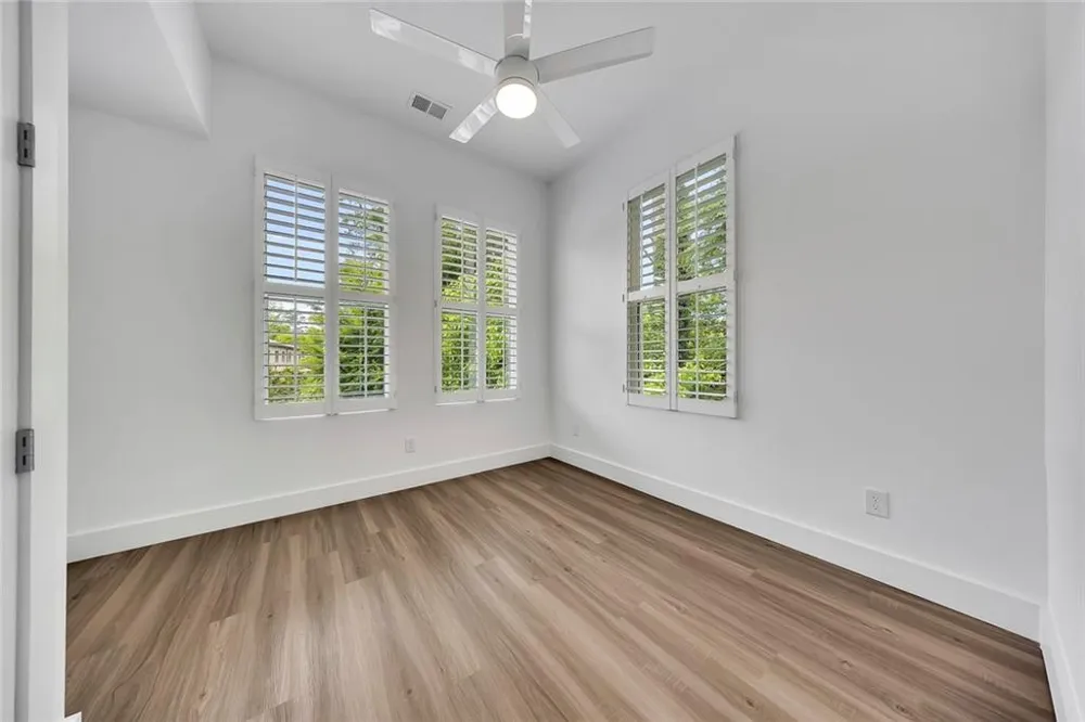 9040 Main Street #128 Woodstock, GA 30188
