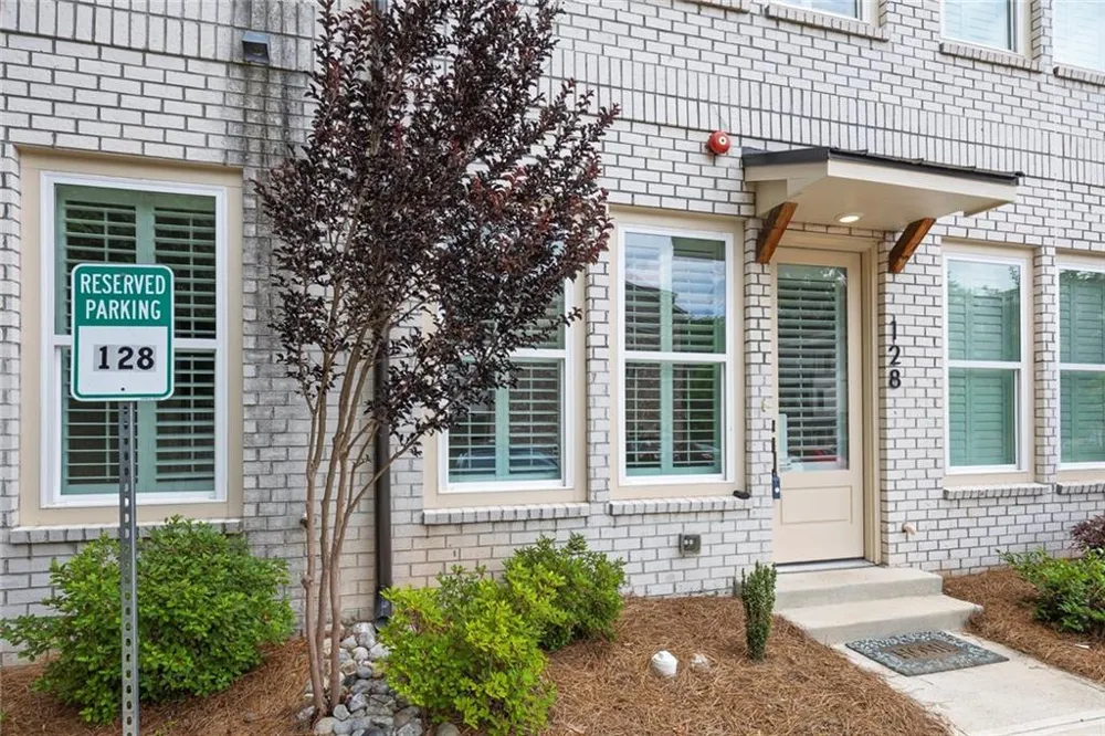 9040 Main Street #128 Woodstock, GA 30188