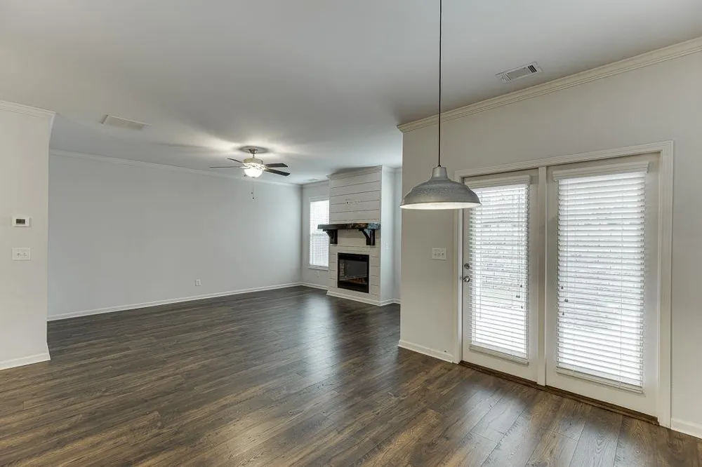 5634 Parkview Lane Flowery Branch, GA 30542