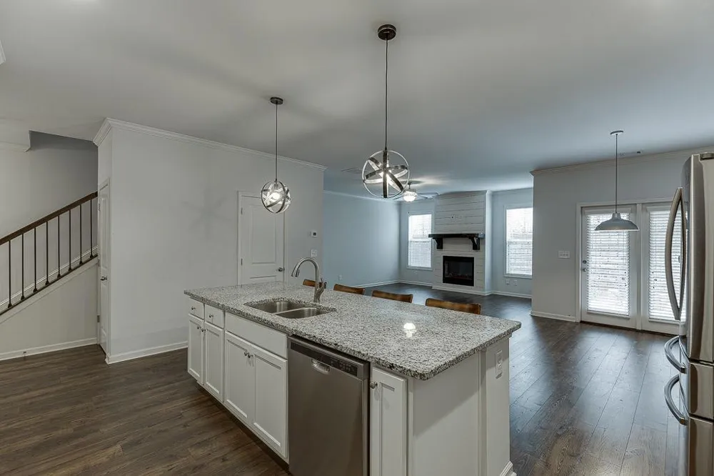 5634 Parkview Lane Flowery Branch, GA 30542