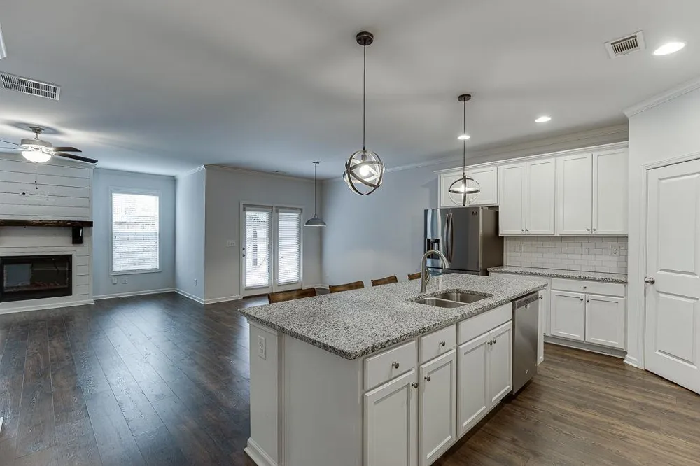 5634 Parkview Lane Flowery Branch, GA 30542