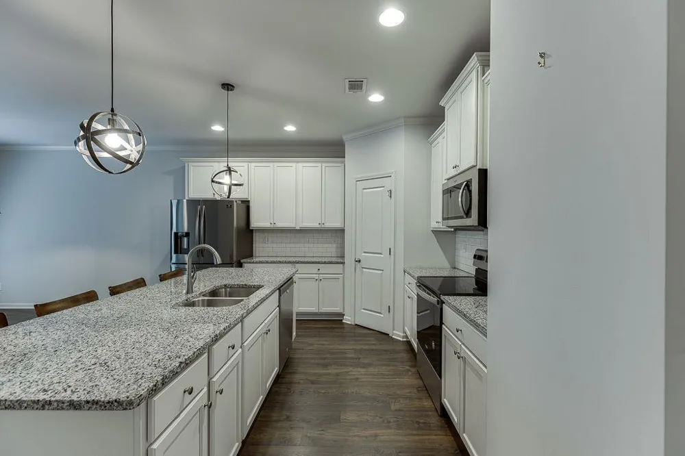 5634 Parkview Lane Flowery Branch, GA 30542