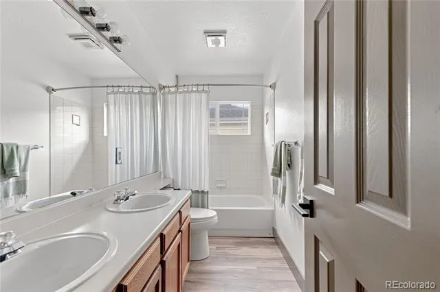 5499 S Harlan Way Denver, CO 80123