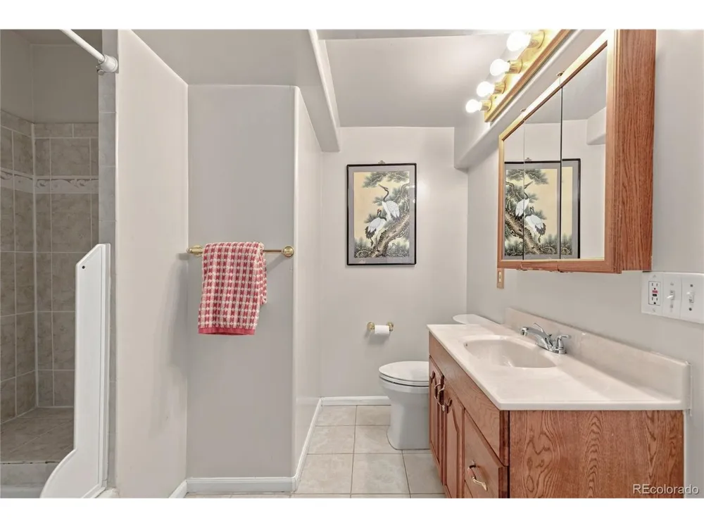 5499 S Harlan Way Denver, CO 80123