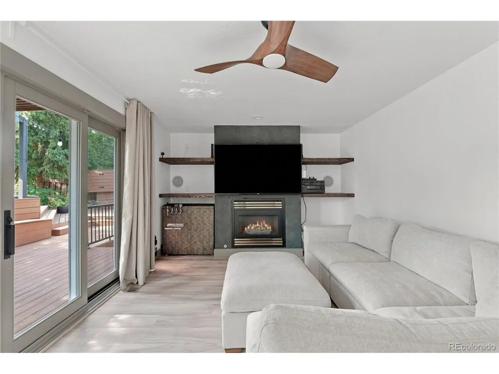 5499 S Harlan Way Denver, CO 80123
