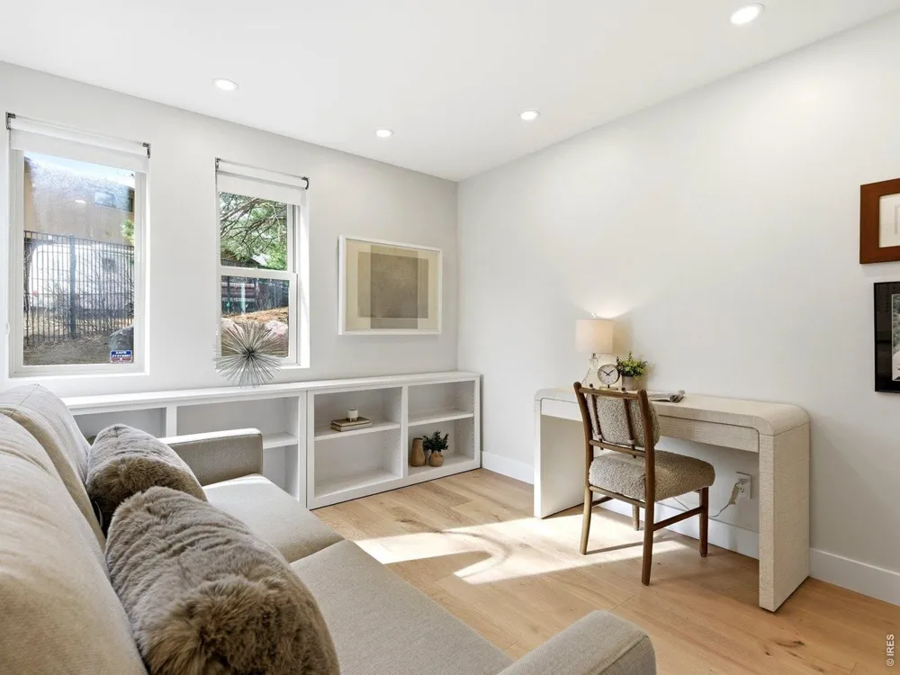 3716 Wonderland Hill Avenue Boulder, CO 80304