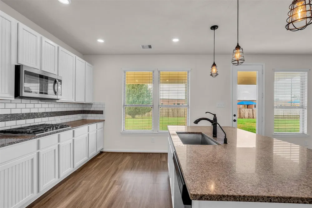 20519 Pembridge Green Drive Porter, TX 77365
