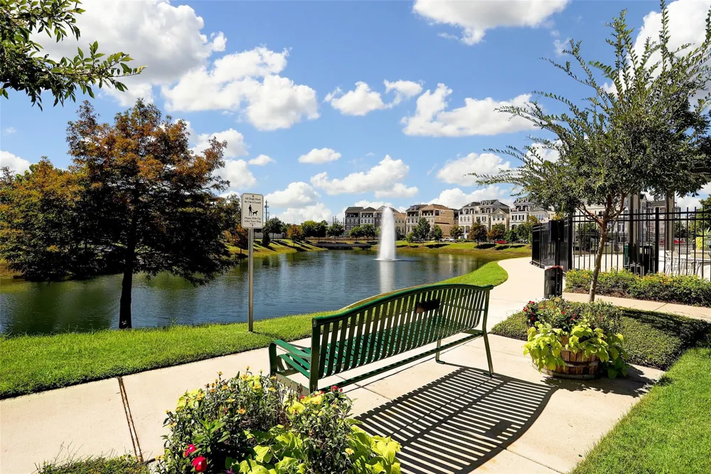 921 Dunleigh Meadows Lane Houston, TX 77055