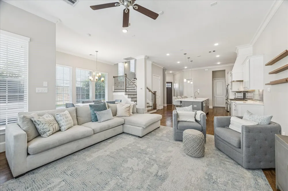 921 Dunleigh Meadows Lane Houston, TX 77055