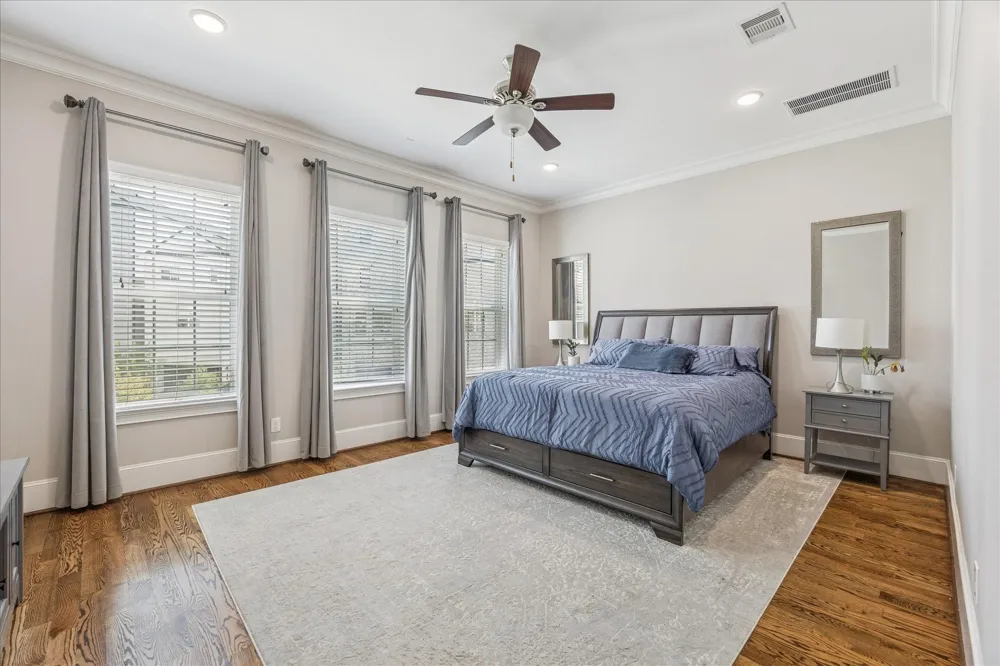921 Dunleigh Meadows Lane Houston, TX 77055