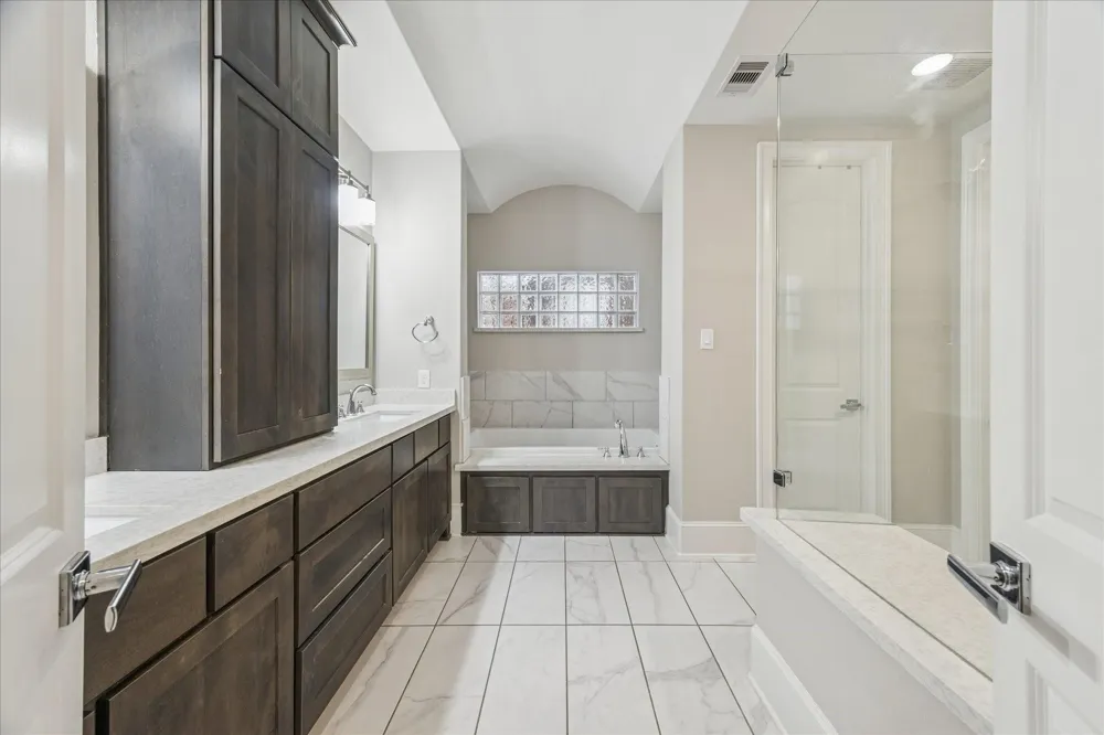 921 Dunleigh Meadows Lane Houston, TX 77055