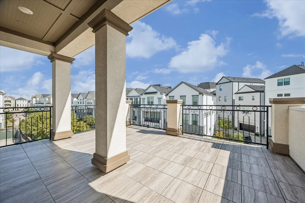 921 Dunleigh Meadows Lane Houston, TX 77055