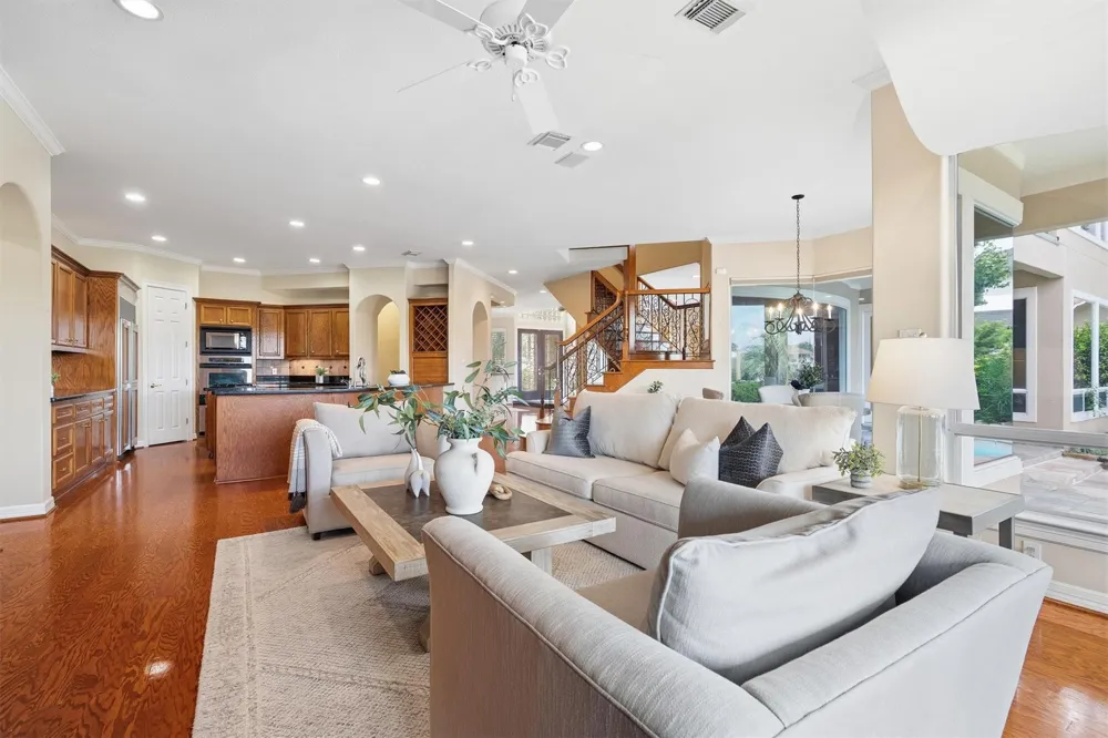 19006 Windsor Lakes Drive Houston, TX 77094
