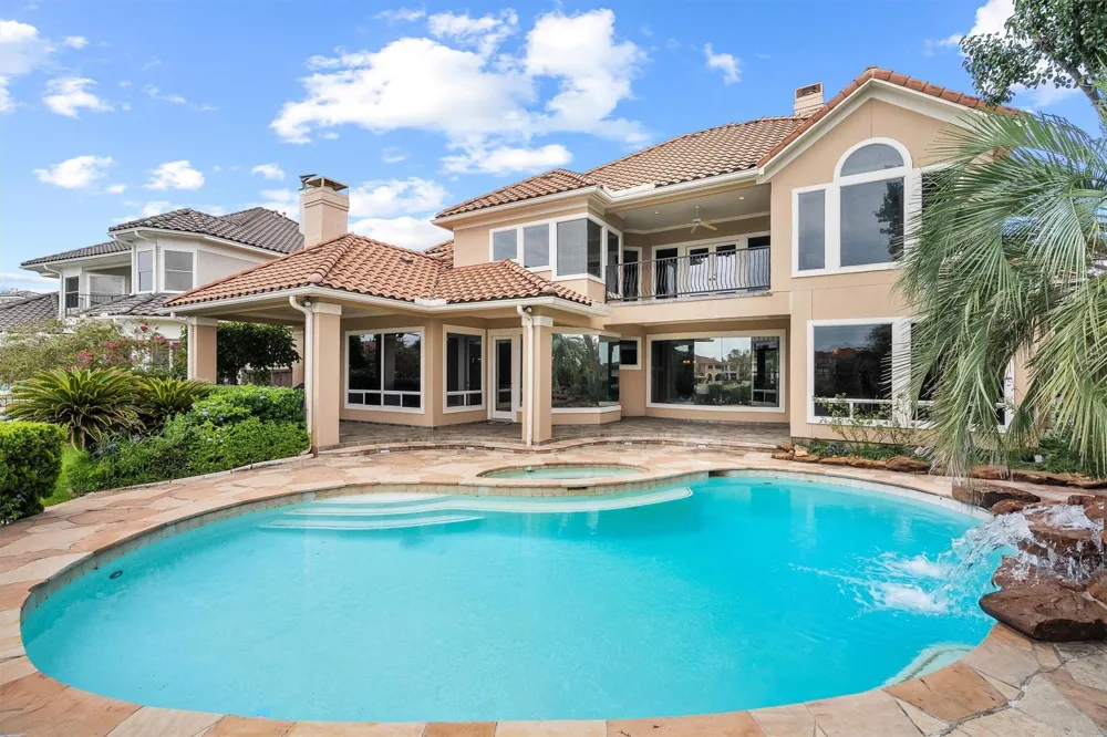 19006 Windsor Lakes Drive Houston, TX 77094