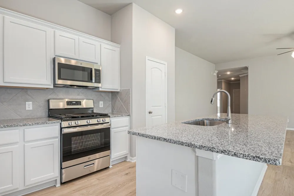 11021 Ondrea Lane Willis, TX 77318