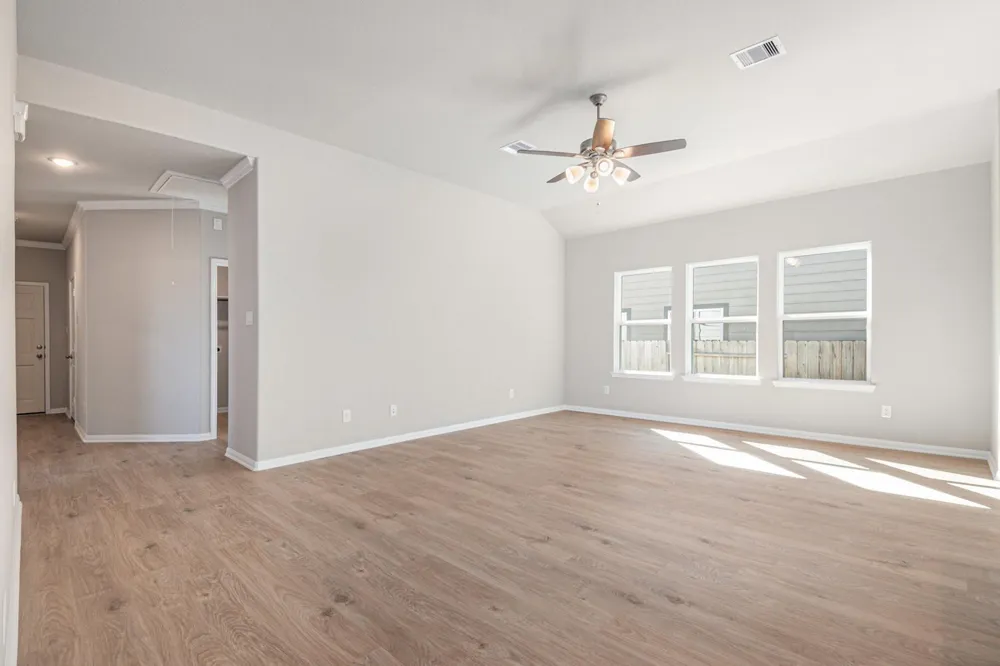 11021 Ondrea Lane Willis, TX 77318