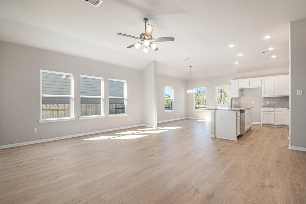 11021 Ondrea Lane Willis, TX 77318