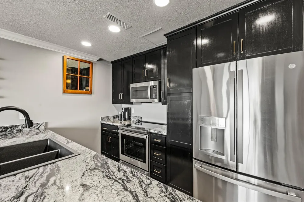 12600 Melville Drive #121 Montgomery, TX 77356