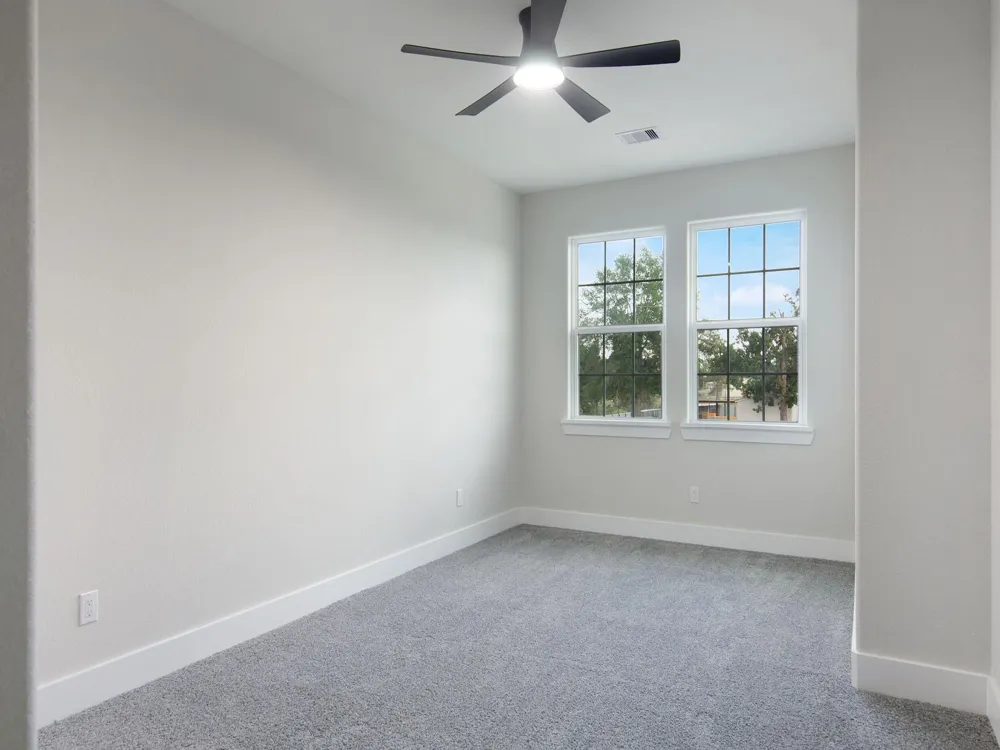415 Road 5102j Cleveland, TX 77327