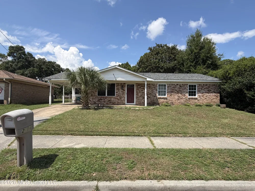 2184 Alice Drive Biloxi, MS 39531