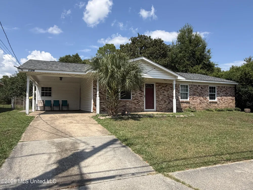 2184 Alice Drive Biloxi, MS 39531