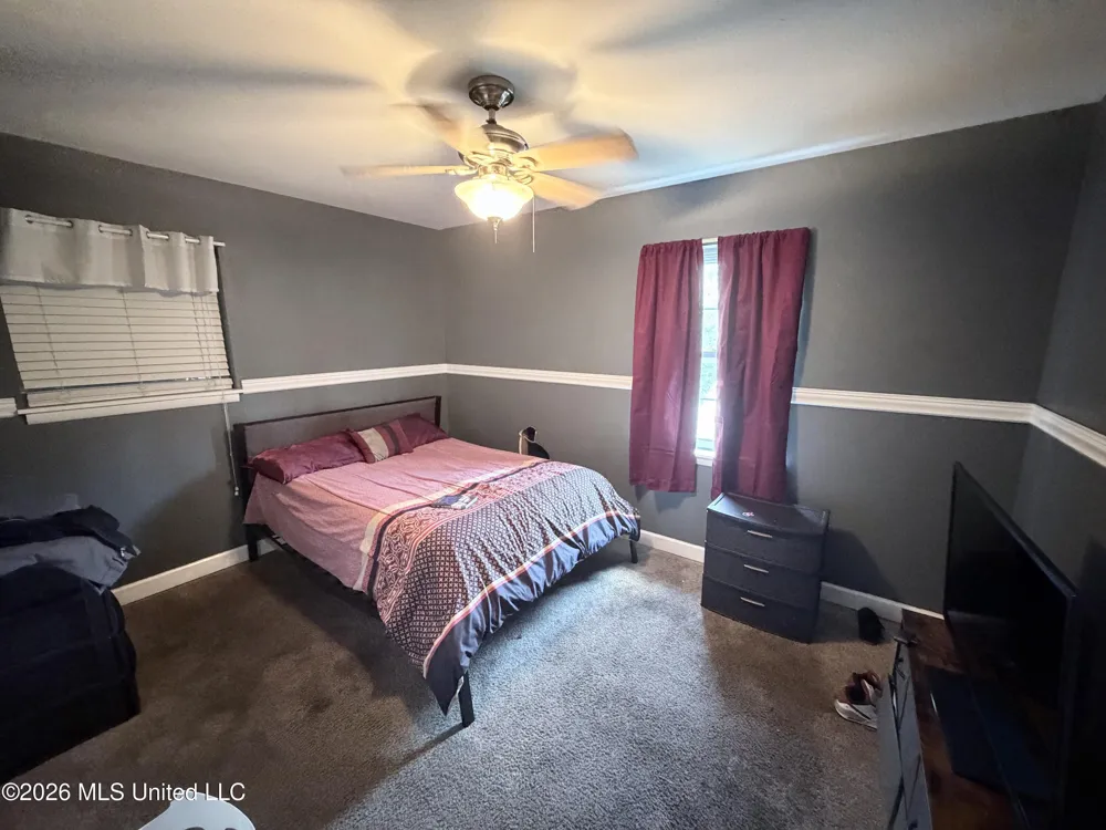 2184 Alice Drive Biloxi, MS 39531