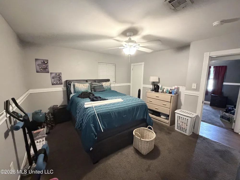 2184 Alice Drive Biloxi, MS 39531