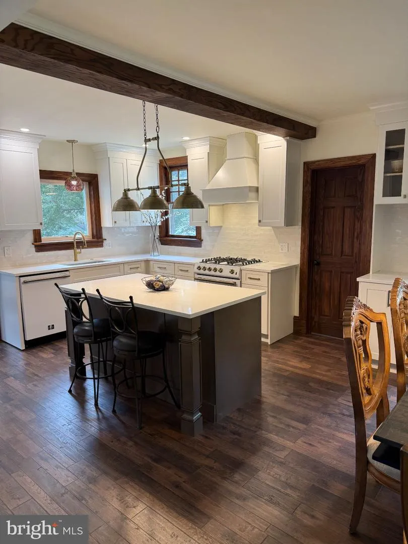 106 JEFFERSON AVENUE Wenonah, NJ 08090