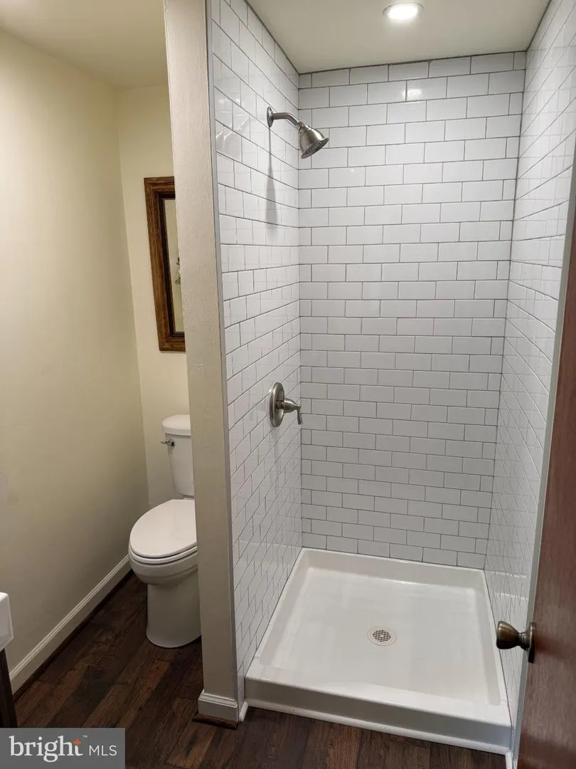 106 JEFFERSON AVENUE Wenonah, NJ 08090