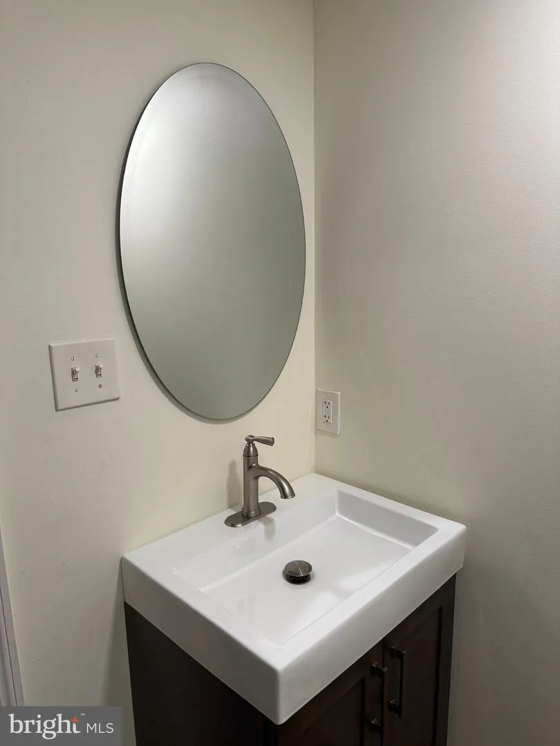 106 JEFFERSON AVENUE Wenonah, NJ 08090