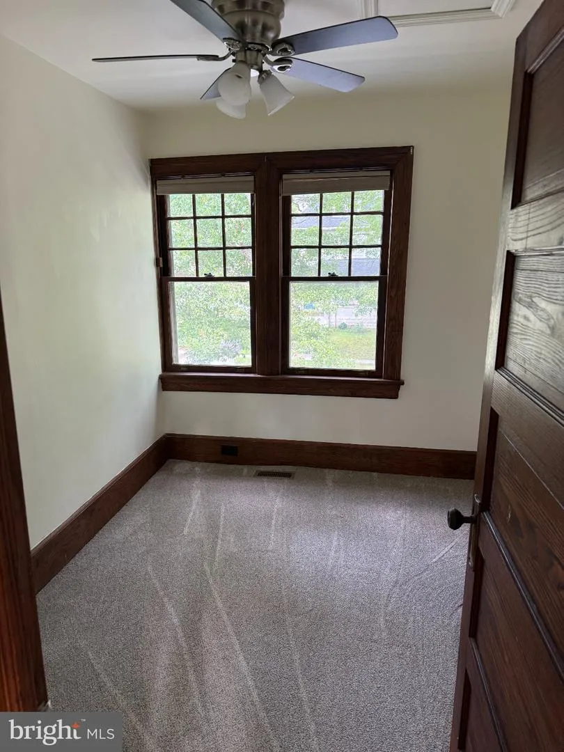 106 JEFFERSON AVENUE Wenonah, NJ 08090