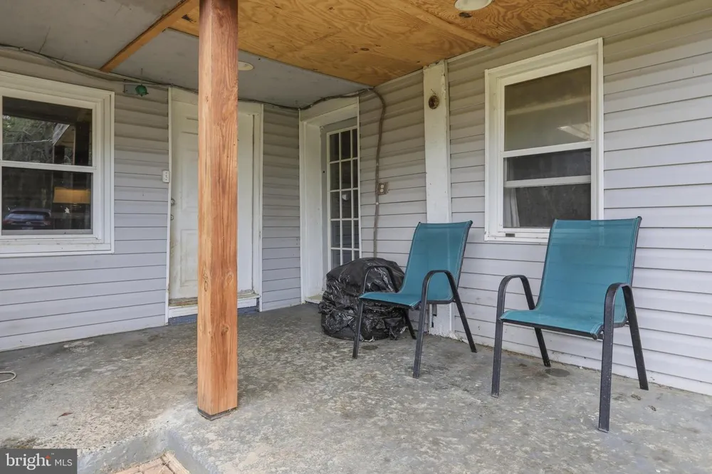 4651 LEETOWN ROAD Summit Point, WV 25446