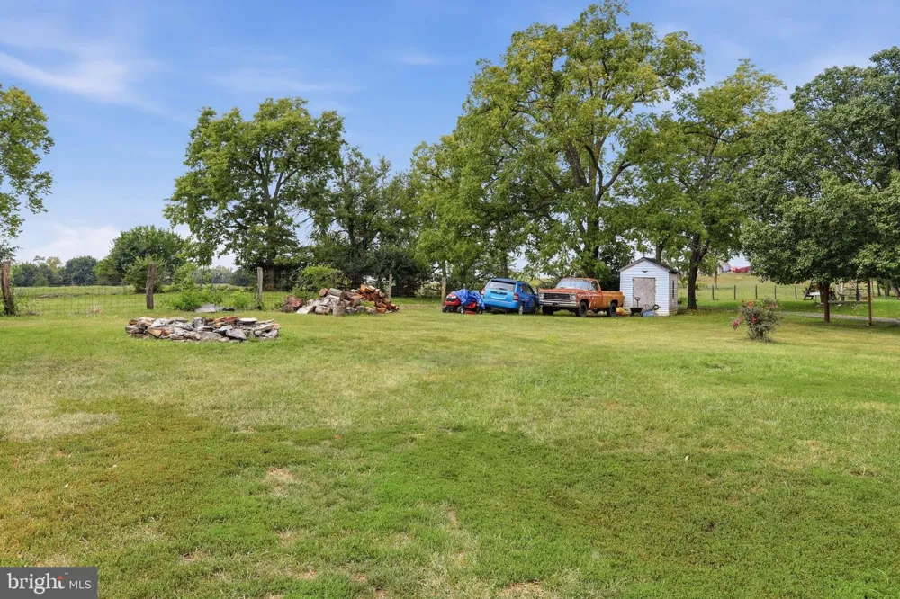 4651 LEETOWN ROAD Summit Point, WV 25446