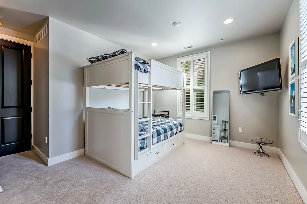 544 Detroit Street #201 Ann Arbor, MI 48104