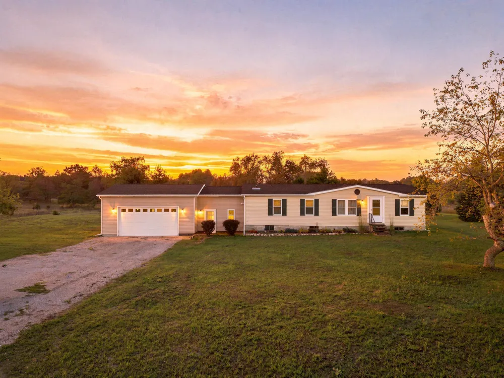 3067 170th Avenue Hersey, MI 49639