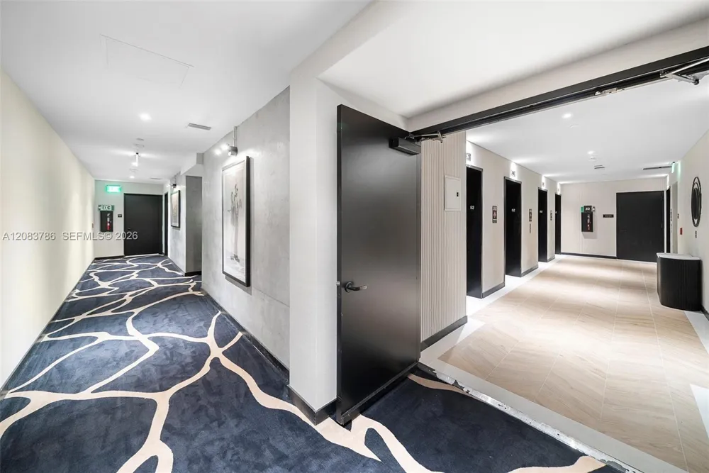 20 NE 11 Street #5204 Miami Beach, FL 33139