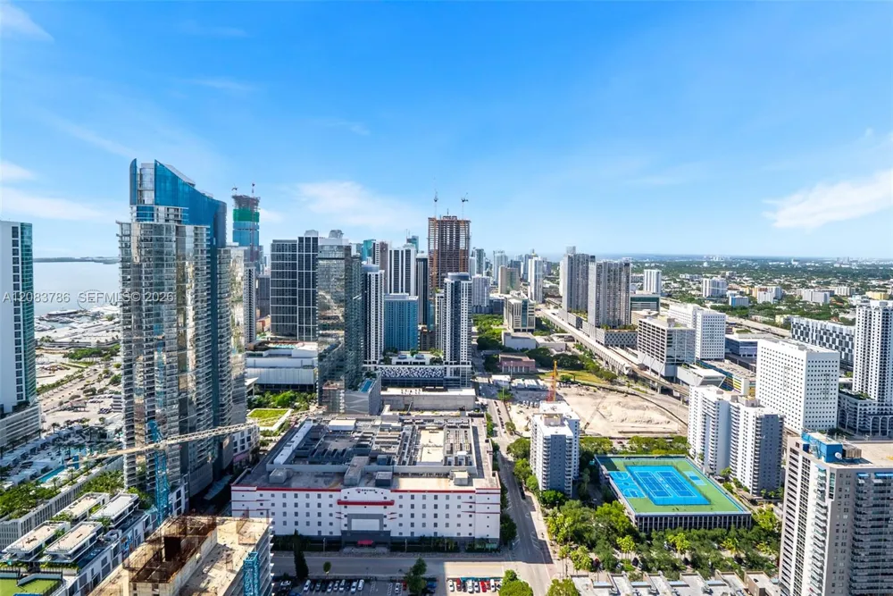 20 NE 11 Street #5204 Miami Beach, FL 33139