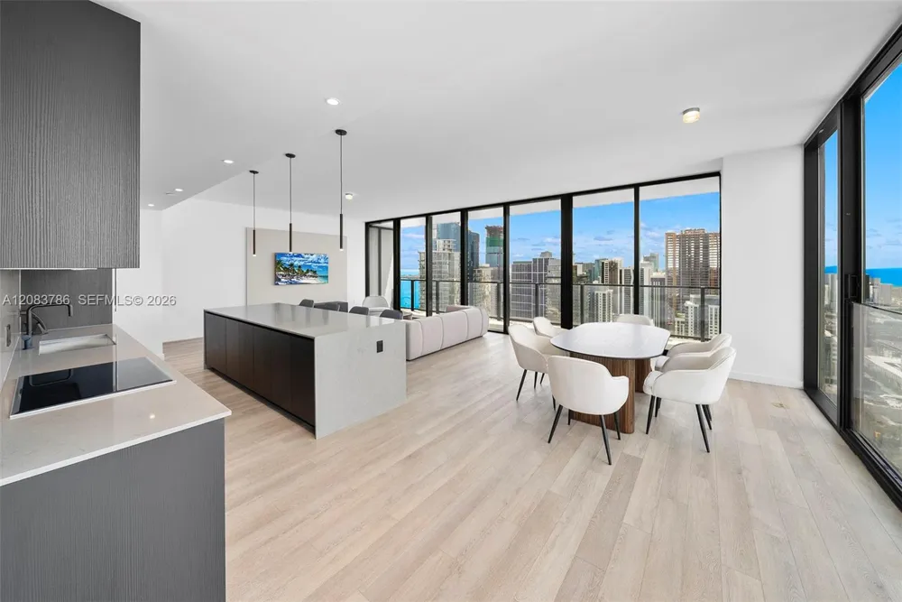 20 NE 11 Street #5204 Miami Beach, FL 33139