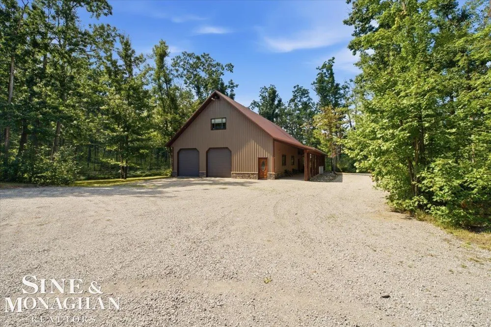 14795 13th Street Charlton Township, MI 49751