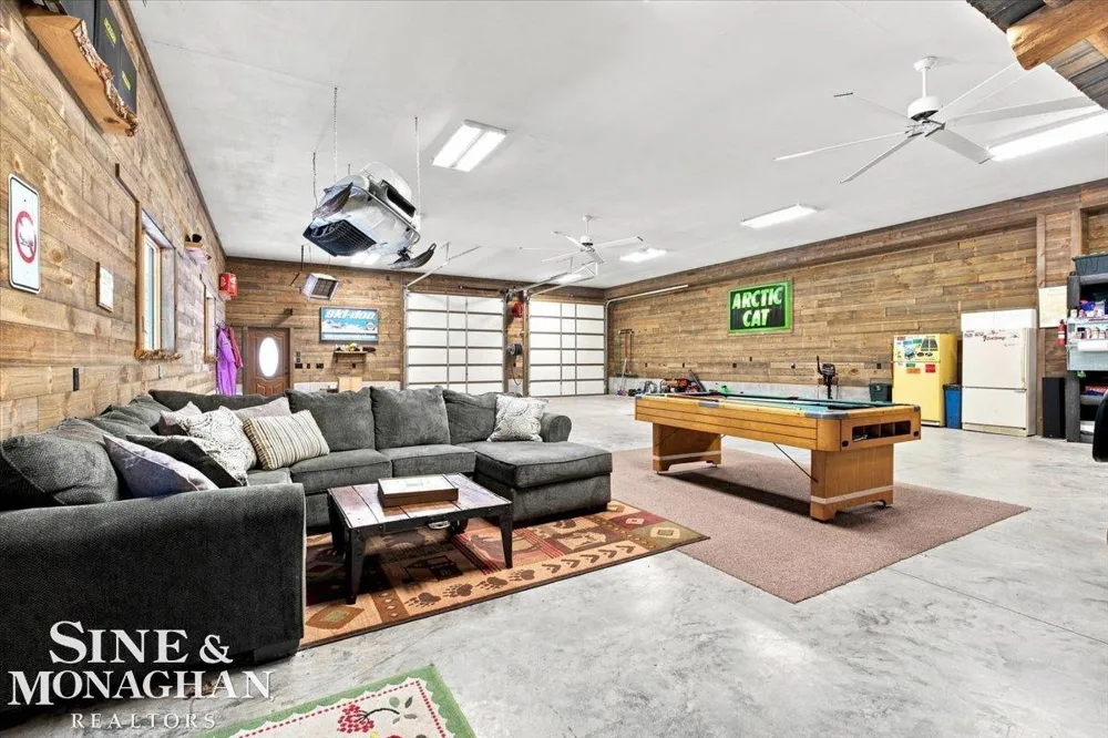 14795 13th Street Charlton Township, MI 49751