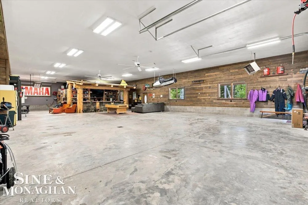 14795 13th Street Charlton Township, MI 49751