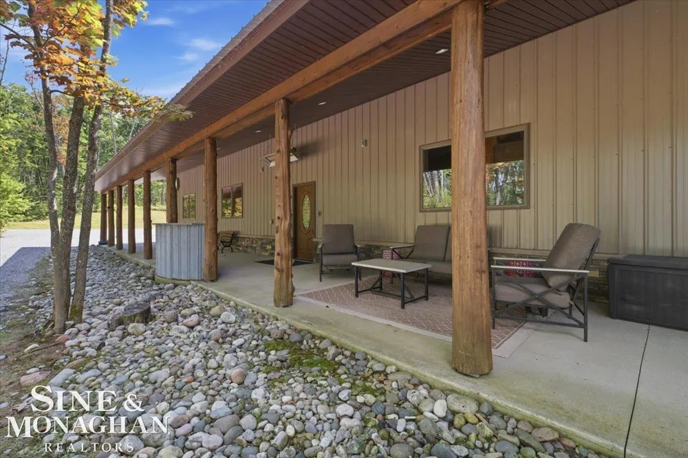 14795 13th Street Charlton Township, MI 49751