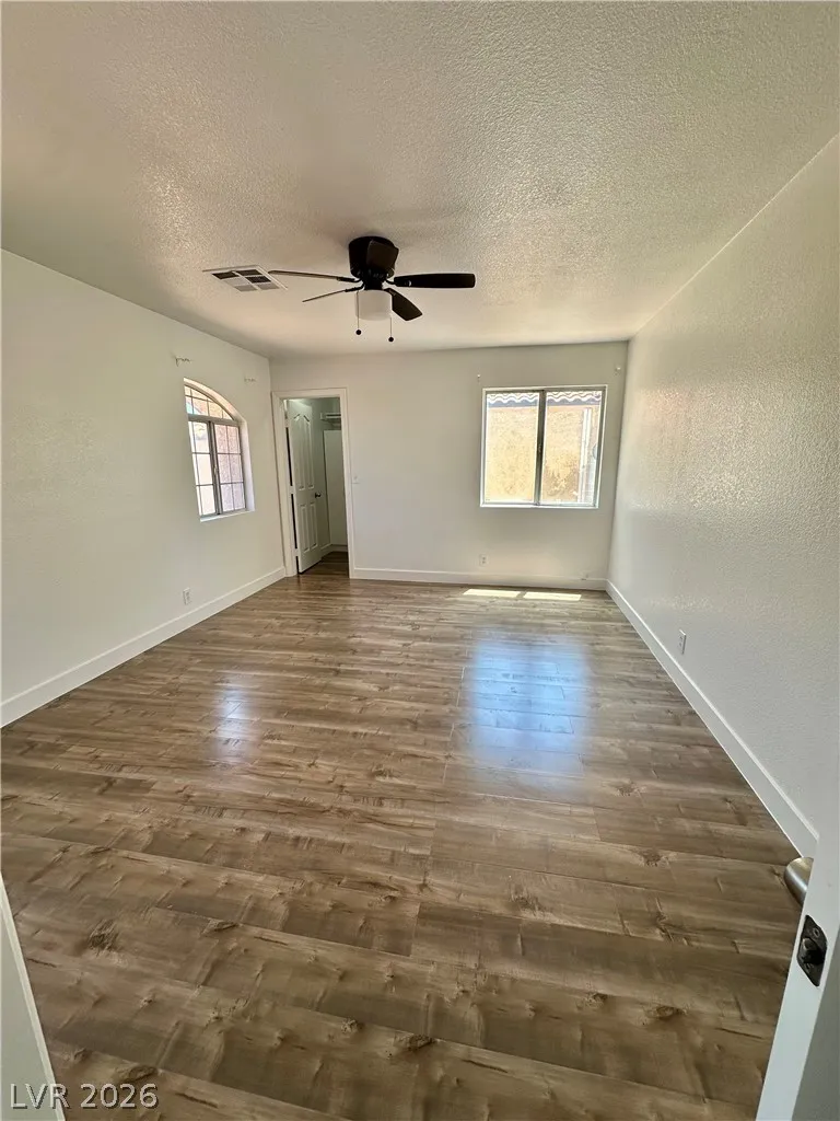 2713 Monrovia Drive Las Vegas, NV 89117